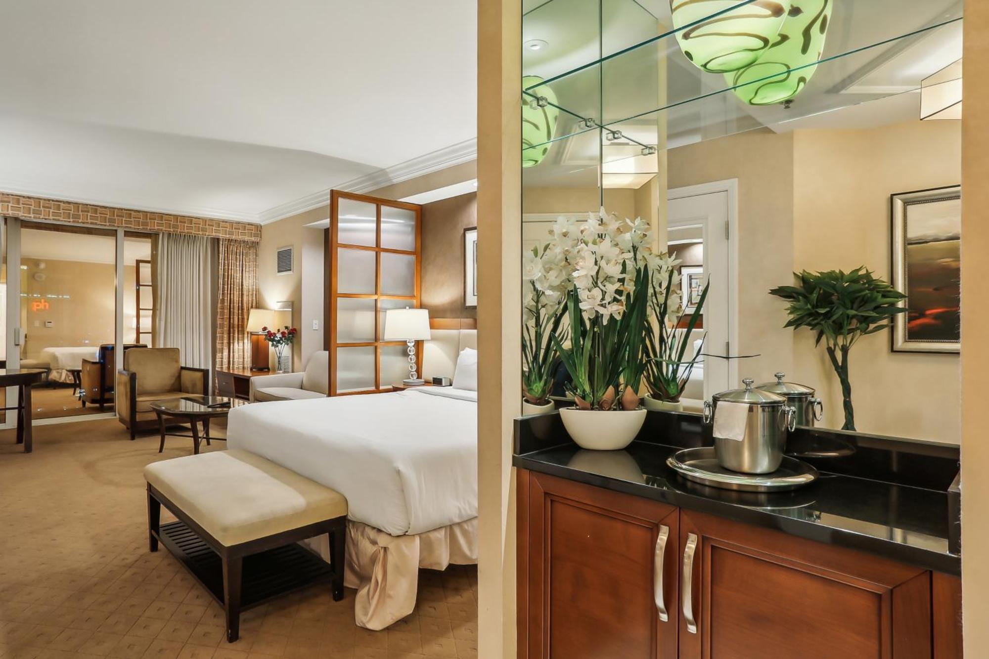 Mgm Signature Deluxe Balcony Strip View Suite Las Vegas Extérieur photo