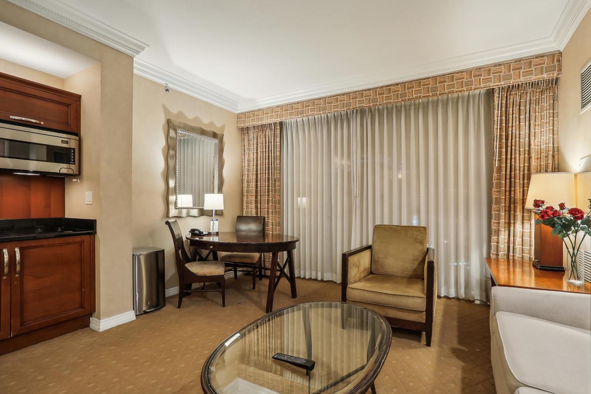 Mgm Signature Deluxe Balcony Strip View Suite Las Vegas Extérieur photo