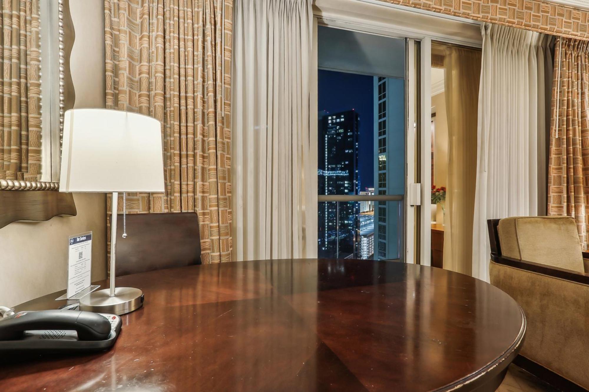 Mgm Signature Deluxe Balcony Strip View Suite Las Vegas Extérieur photo